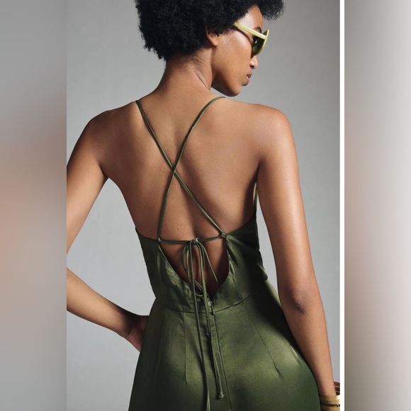 Anthropology Satin Green Jumpsuit Size 8 Wide Leg Strappy Back Elegant Evening